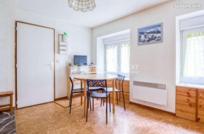 Studio 4 personnes + parking privé